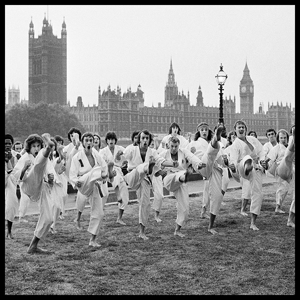 HI-YAH!<BR>ALBERT EMBANKMENT<BR>LONDON 1970
